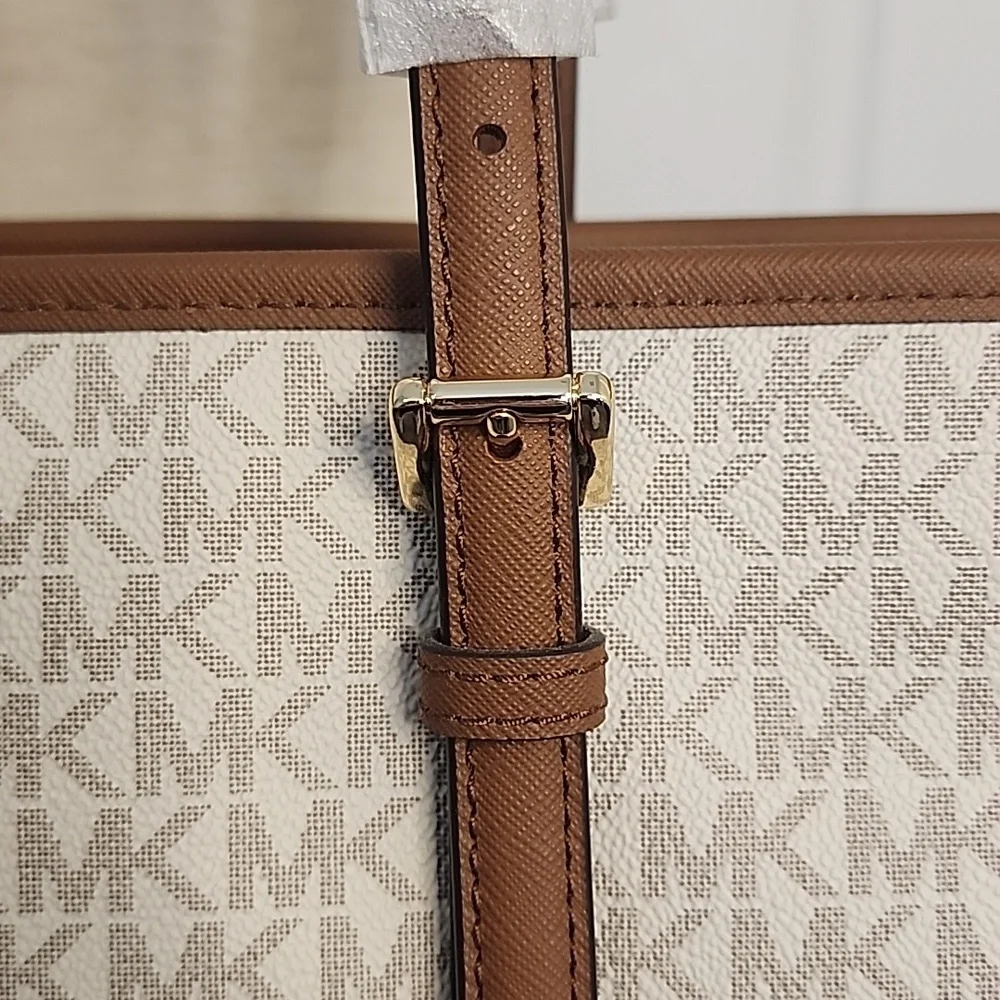 LARGE MICHEL KORS BAG. - Picture 7 of 12